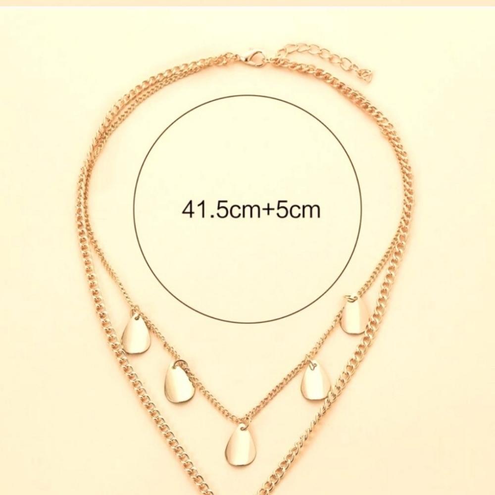 Chic Gold Layered Rhinestone Charm Necklace - Picture 3 of 3